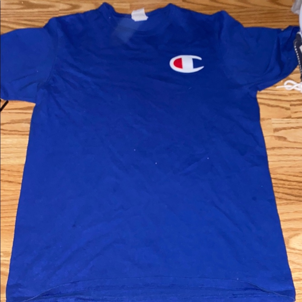 Champion t shirt